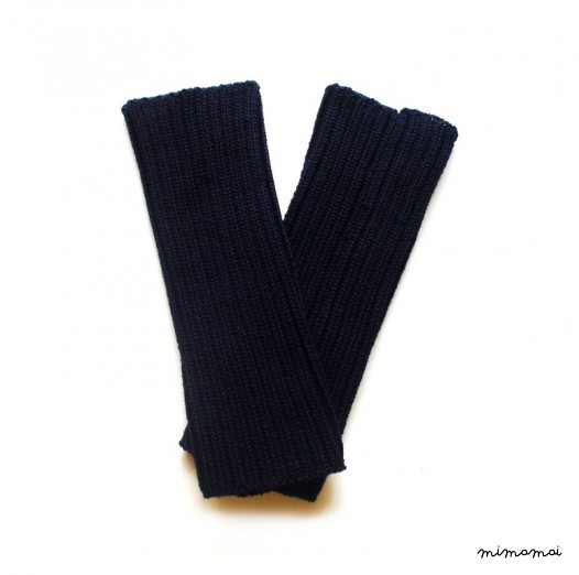 Babies/Children's/Toddlers knitted merino wool ribbed leg warmers/2x2/boot socks/leg wear