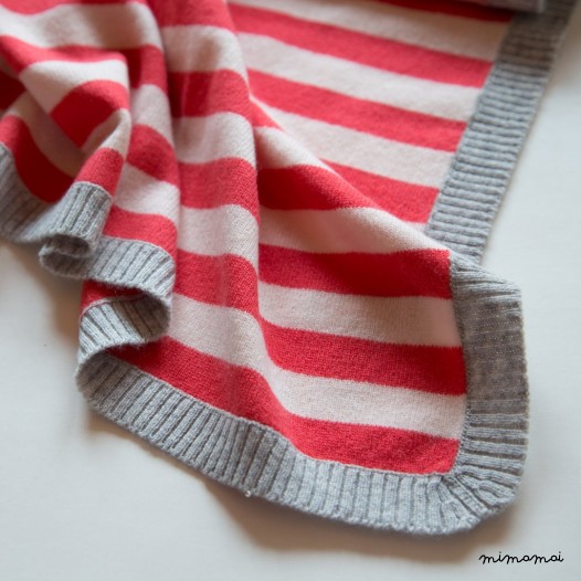 Striped Cashmere Blanket with Heart - Fuchsia