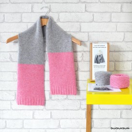 LUXURY SCARF KNITTING KIT