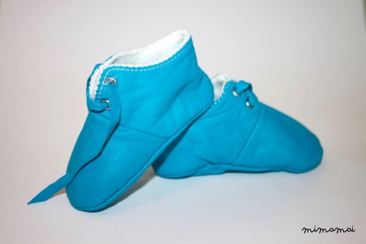 12-18 Months Slippers / Baby Shoes Lamb Leather blue clair