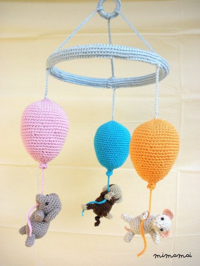 Crib Mobile - Crochet Mobile - Balloon Mobile